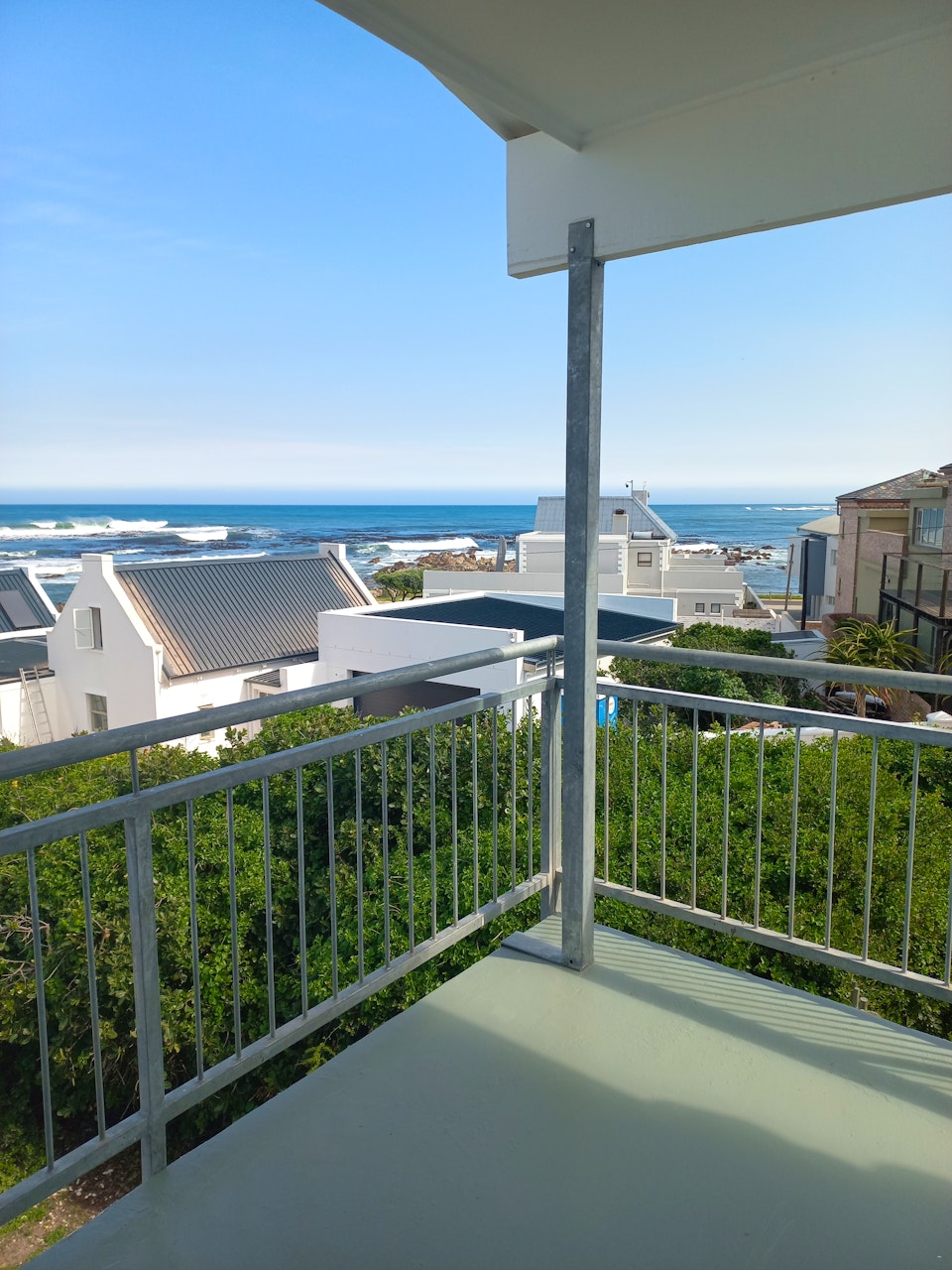 Hermanus Accommodation at  | Viya