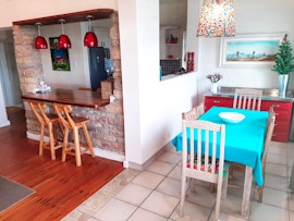 Hermanus Accommodation at 104 on 10th Street - V16 | Viya