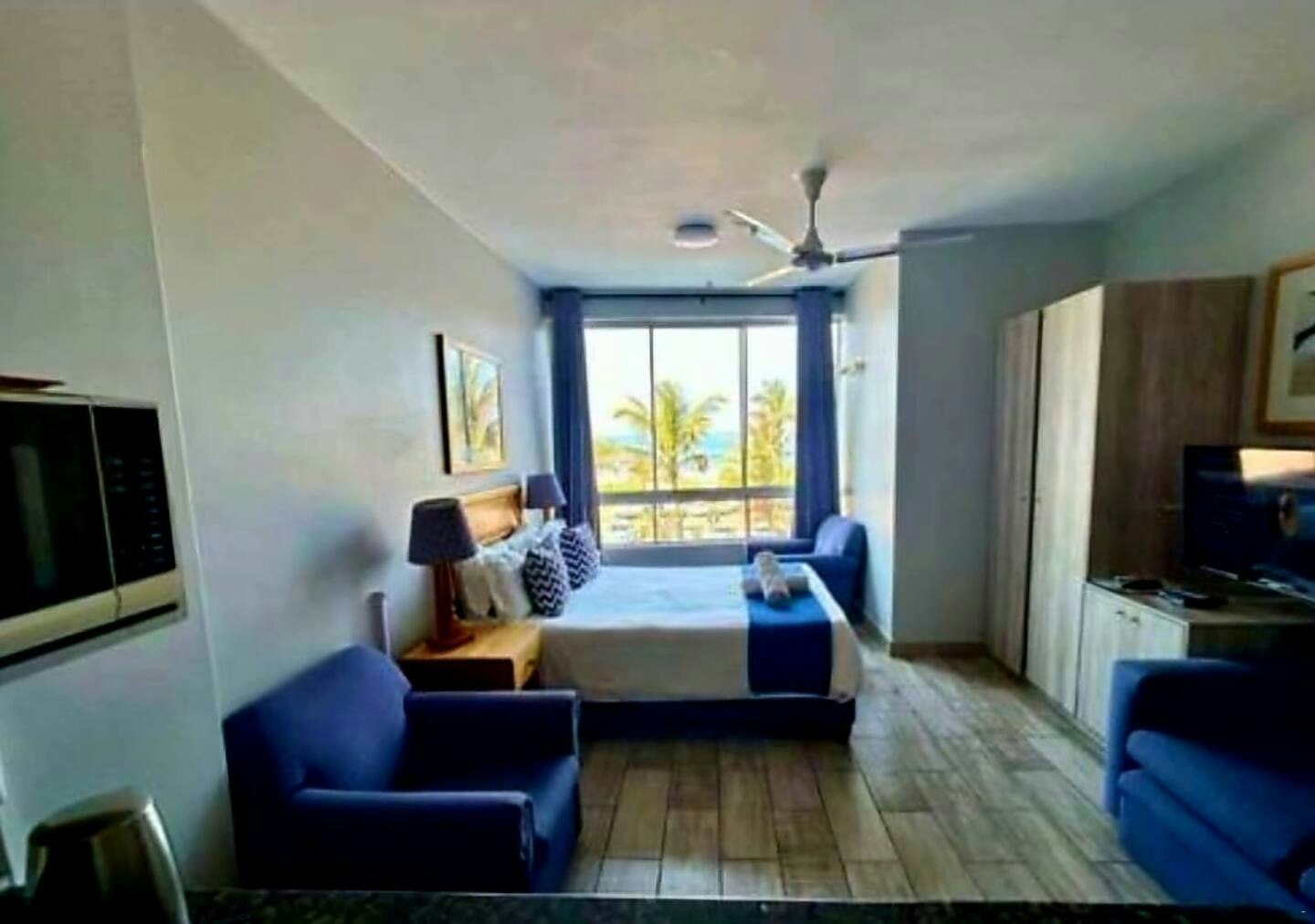 Shaka Shores Apartment 4C image no 4 of 10