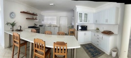 Jeffreys Bay Accommodation at @The Waves | Viya