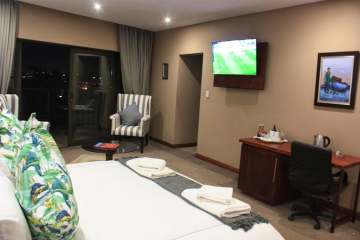 West Rand Accommodation at Over The Moon Guesthouse | Viya