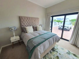 St Francis Accommodation at No 14 Birkdale | Viya