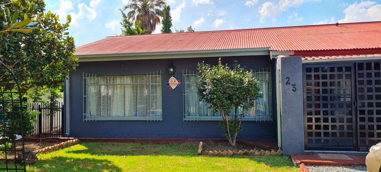 Northern Free State Accommodation at  | Viya