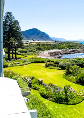 Overberg Accommodation at Bayview 305 A | Viya