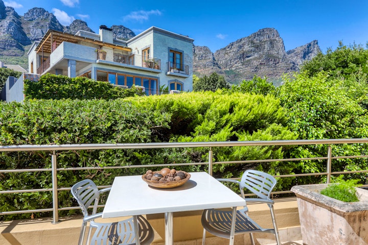 Cape Town Accommodation at Camps Bay Garden Apartment | Viya