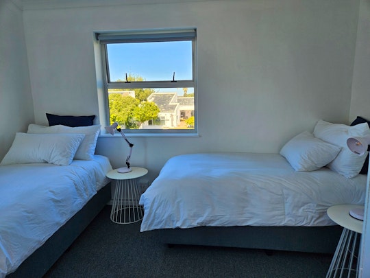 Southern Suburbs Accommodation at  | Viya