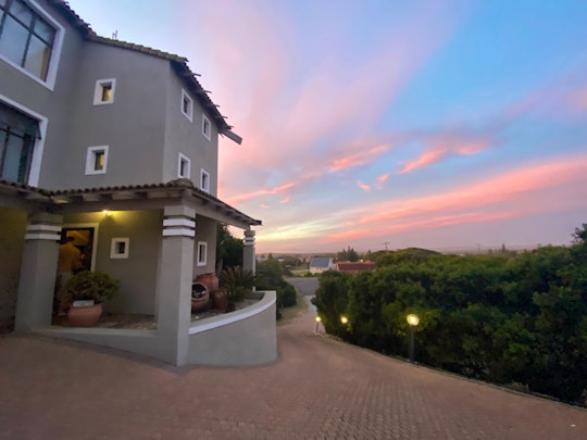 Jeffreys Bay Accommodation at  | Viya