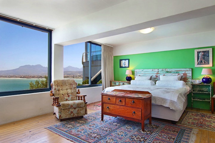 Cape Town Accommodation at Suikerbossie 82 | Viya