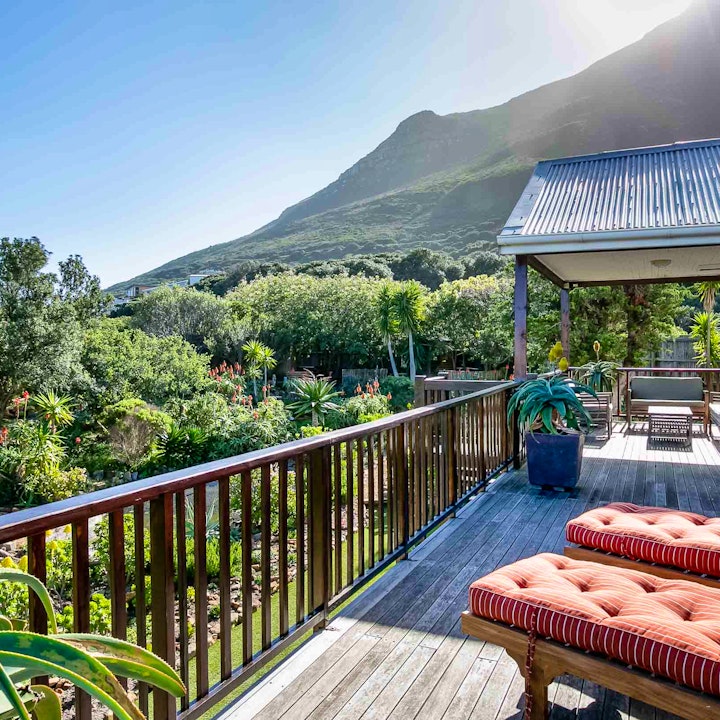 Western Cape Accommodation at House at Longbeach | Viya