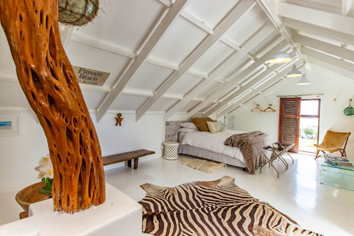 Paternoster Accommodation at Sea Castle 1 | Viya