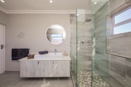 Bloubergstrand Accommodation at  | Viya