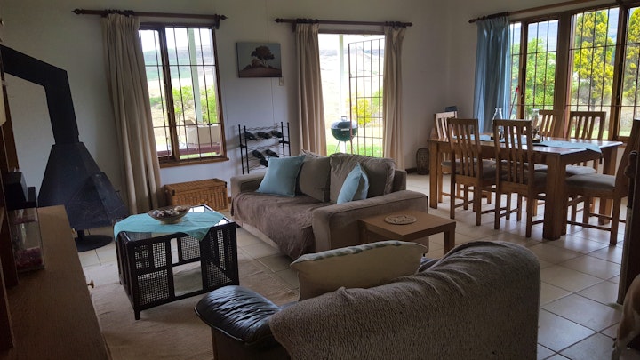 Drakensberg Accommodation at Swallowfield Rondavels | Viya