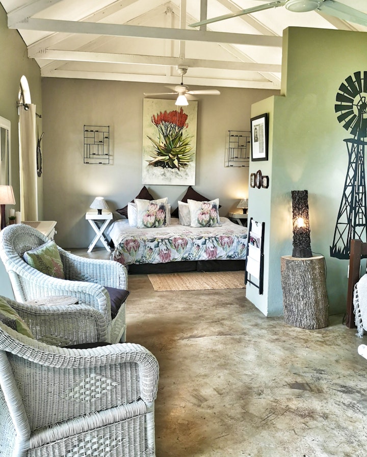 Hartbeespoort Accommodation at Brown's Cabin and Cottages | Viya