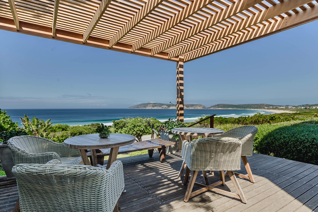 Plettenberg Bay Accommodation at  | Viya