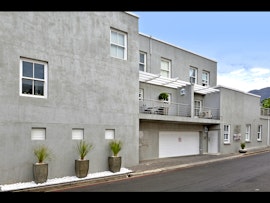 Boland Accommodation at Le Petit Bijou Boutique Apartments | Viya