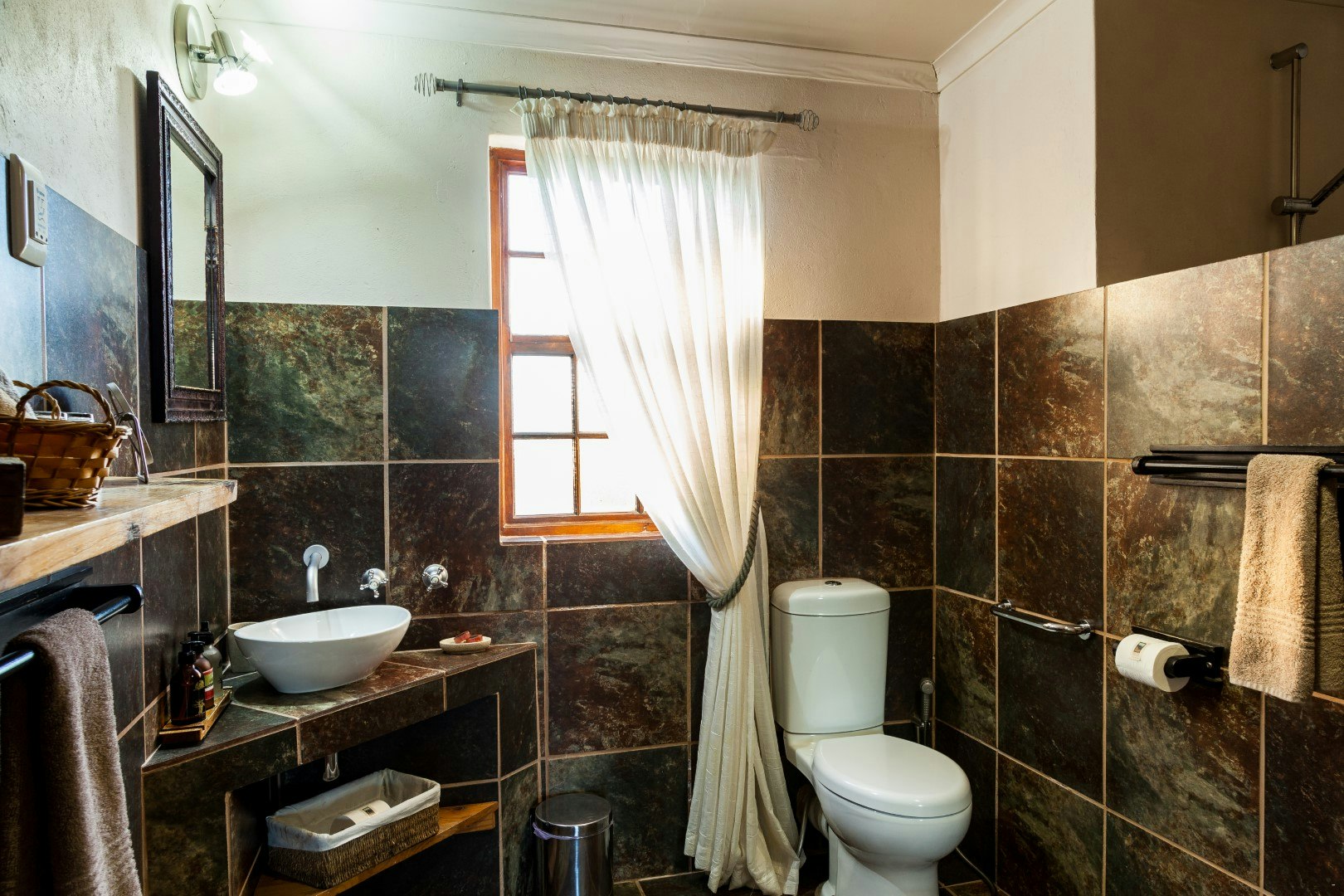 Karoo View Cottages | LekkeSlaap