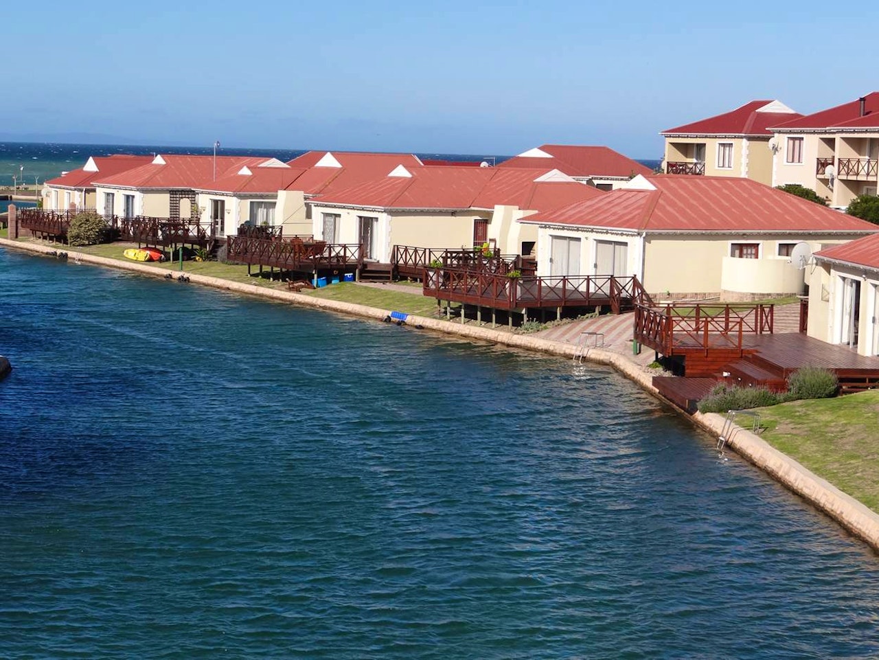 Jeffreys Bay Accommodation at  | Viya