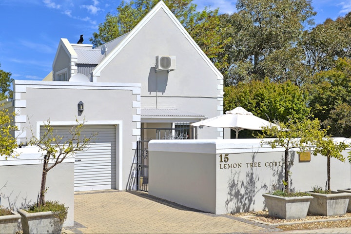 Boland Accommodation at Lemon Tree Self-catering Cottage | Viya