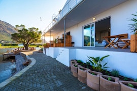 Southern Suburbs Accommodation at Marina Views | Viya