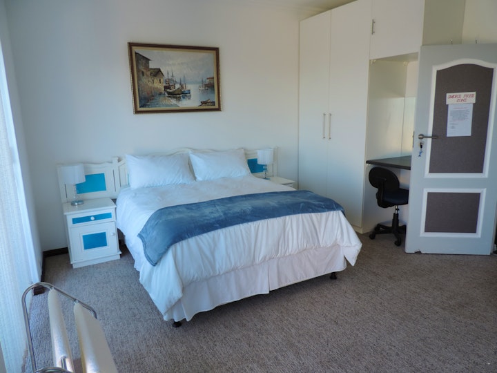 St Francis Accommodation at Pearl Oyster Guesthouse | Viya