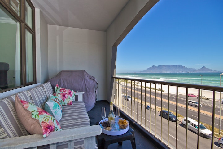 Cape Town Accommodation at Mountain and Sea Splendor | Viya