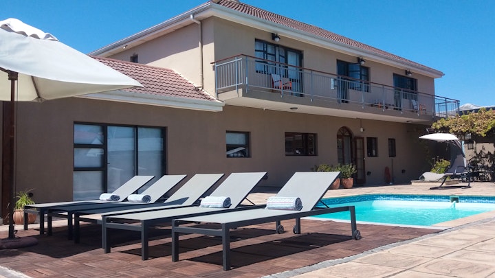 Cape Town Accommodation at La Roche Guest House | Viya