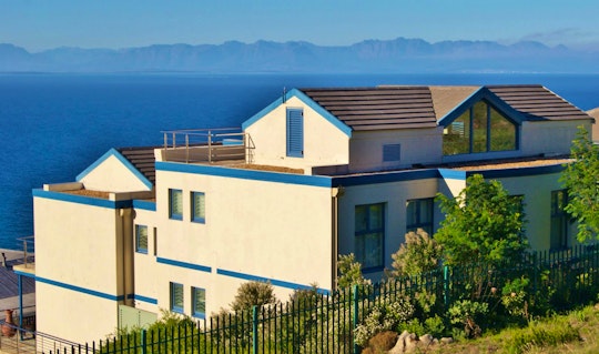 Simon's Town Accommodation at  | Viya