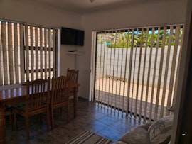 Mossel Bay Accommodation at 15 Katjiepiering Avenue | Viya