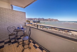 Cape Town Accommodation at Strandsig 203 | Viya