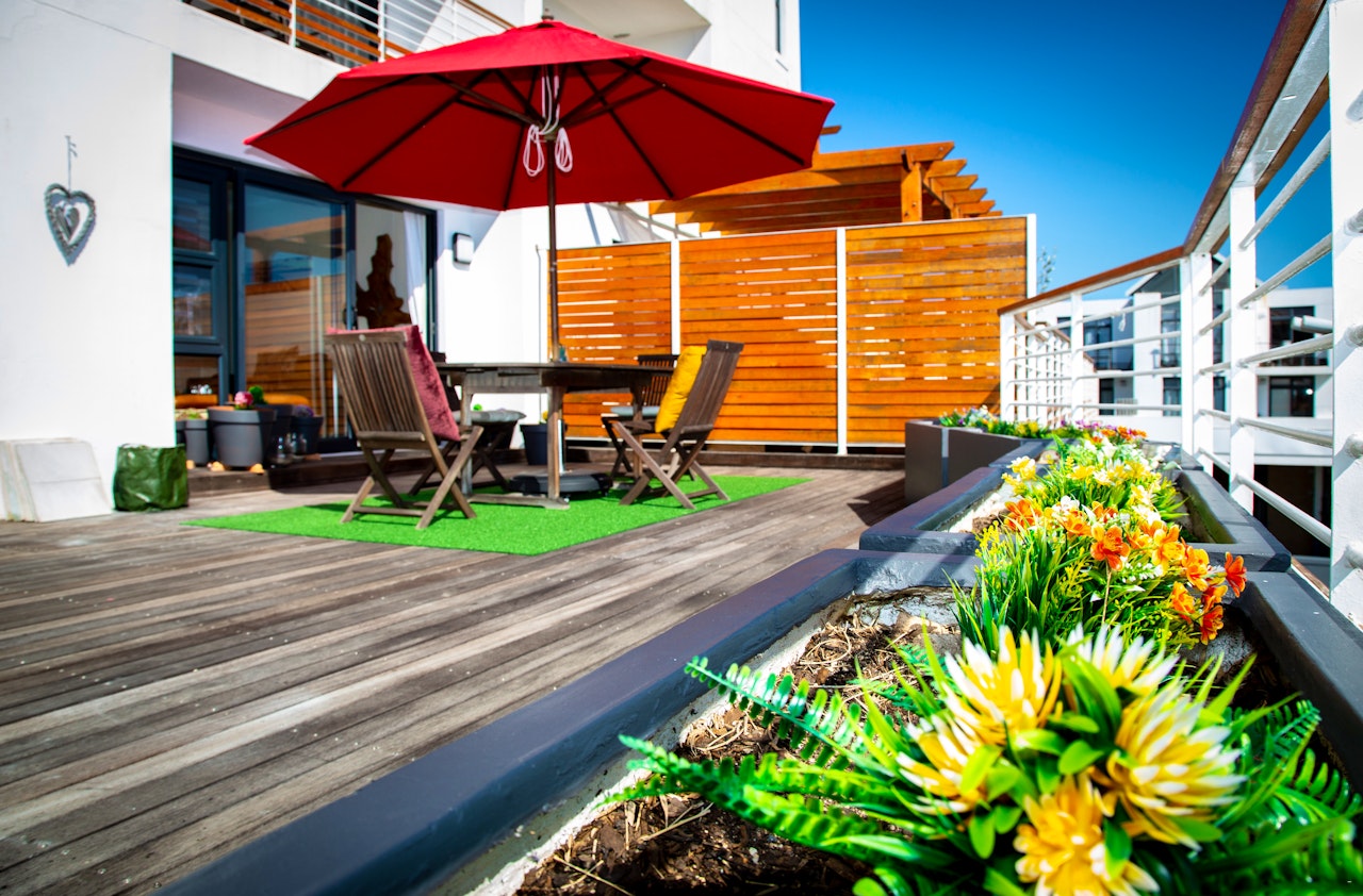 Bloubergstrand Accommodation at  | Viya