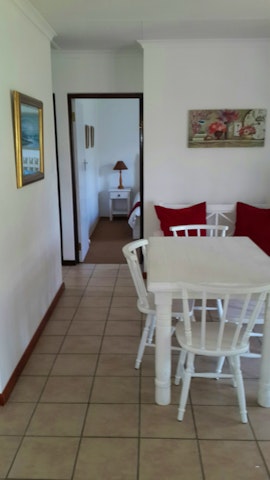 Sarah Baartman District Accommodation at Cob Cottage | Viya