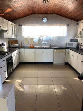 Northern Free State Accommodation at Danica's On The Vaal | Viya