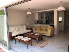 Hermanus Accommodation at 236A on 11th Street - V45 | Viya