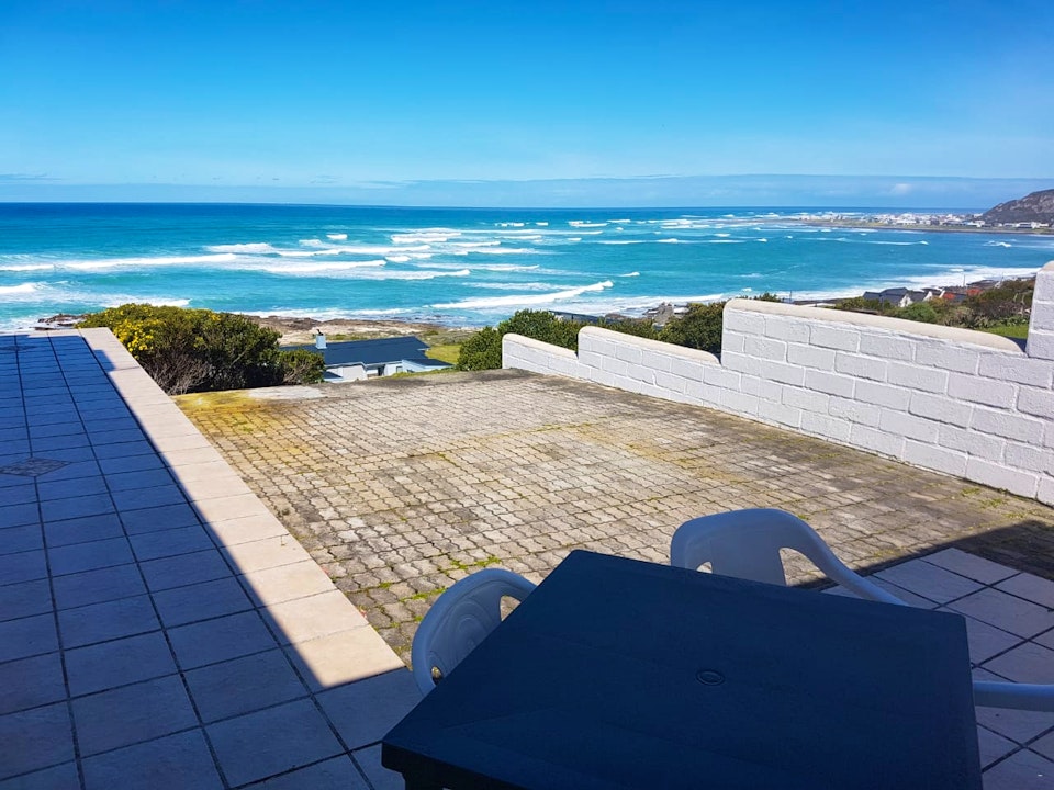 Struisbaai Accommodation at  | Viya