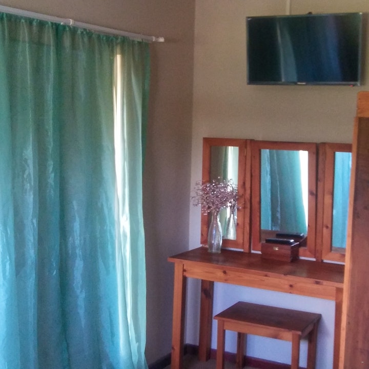 Western Cape Accommodation at 2 Earth | Viya