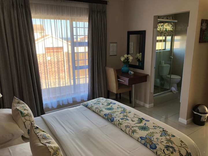 Gqeberha (Port Elizabeth) Accommodation at Le Blue Guest House | Viya