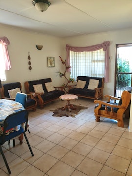 Gansbaai Accommodation at Ouma se C Huisie | Viya