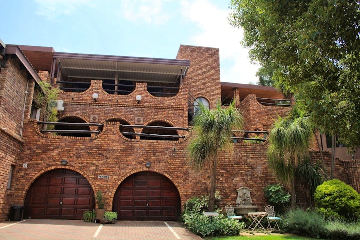 Hartbeespoort Accommodation at Belle Vue Guesthouse | Viya