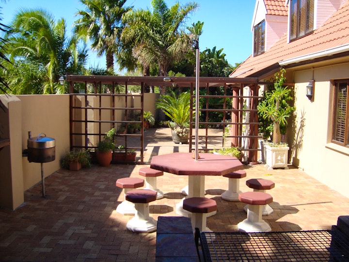 Cape Town Accommodation at Pentzhaven Guest House | Viya