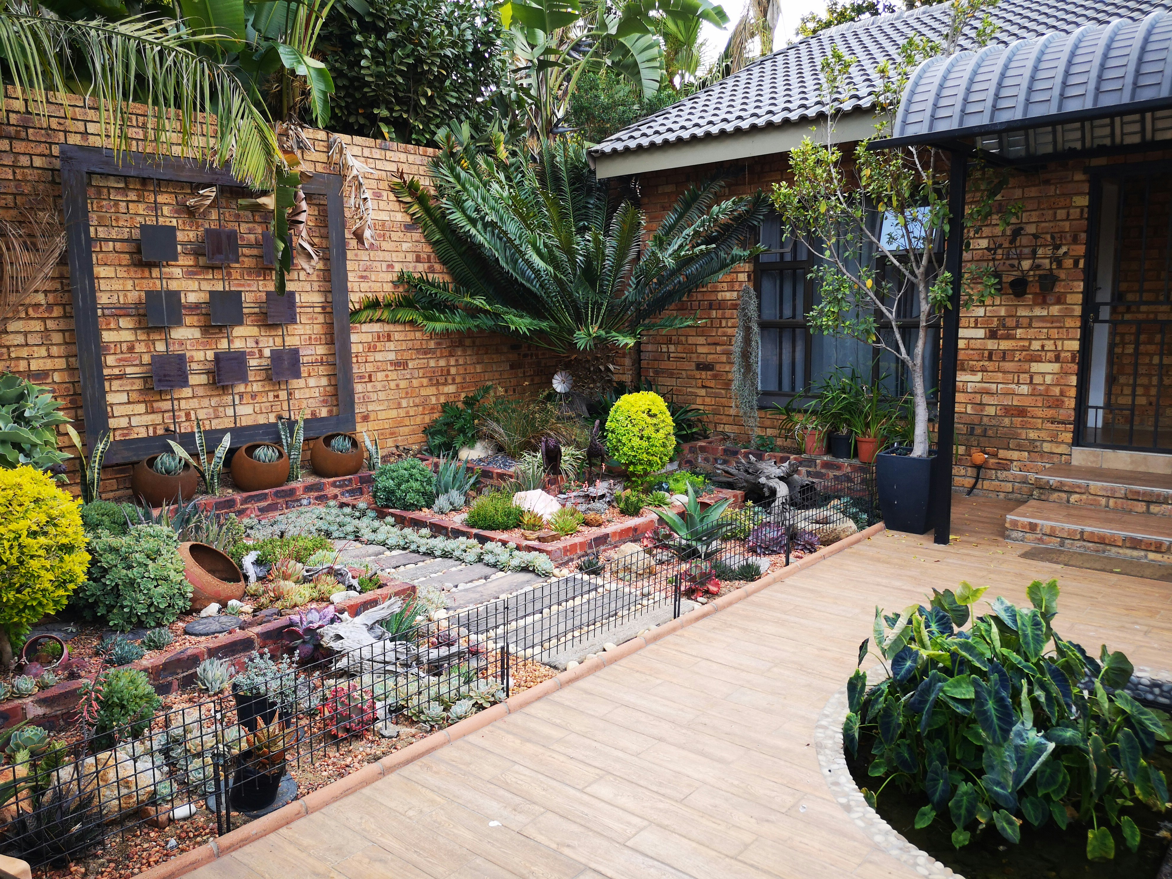 Evergreen Garden Cottage Travelground