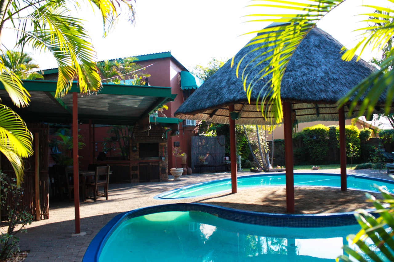 Lowveld Accommodation at  | Viya