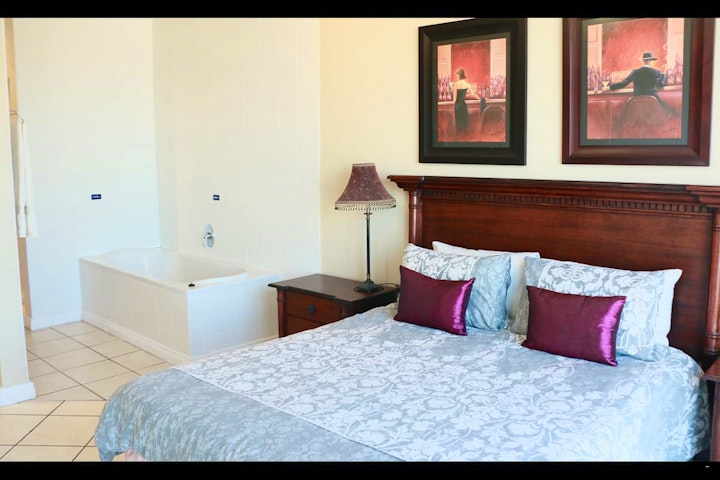 Sarah Baartman District Accommodation at Upper Deck 18 | Viya