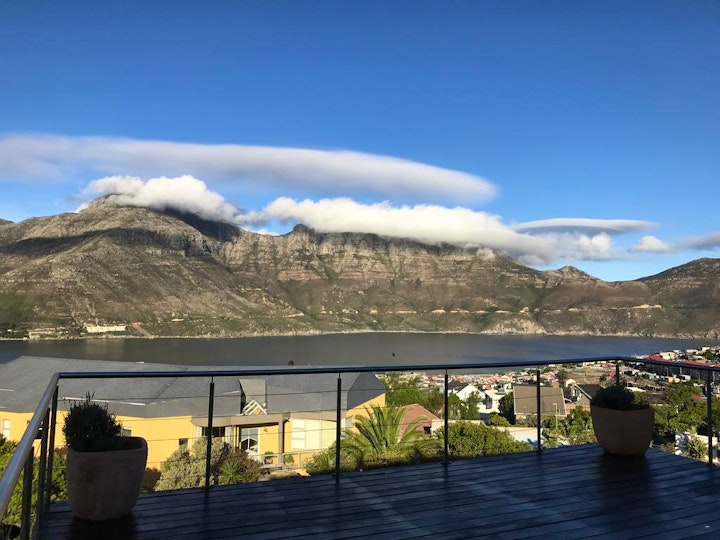 Cape Town Accommodation at Hout Bay Breeze | Viya