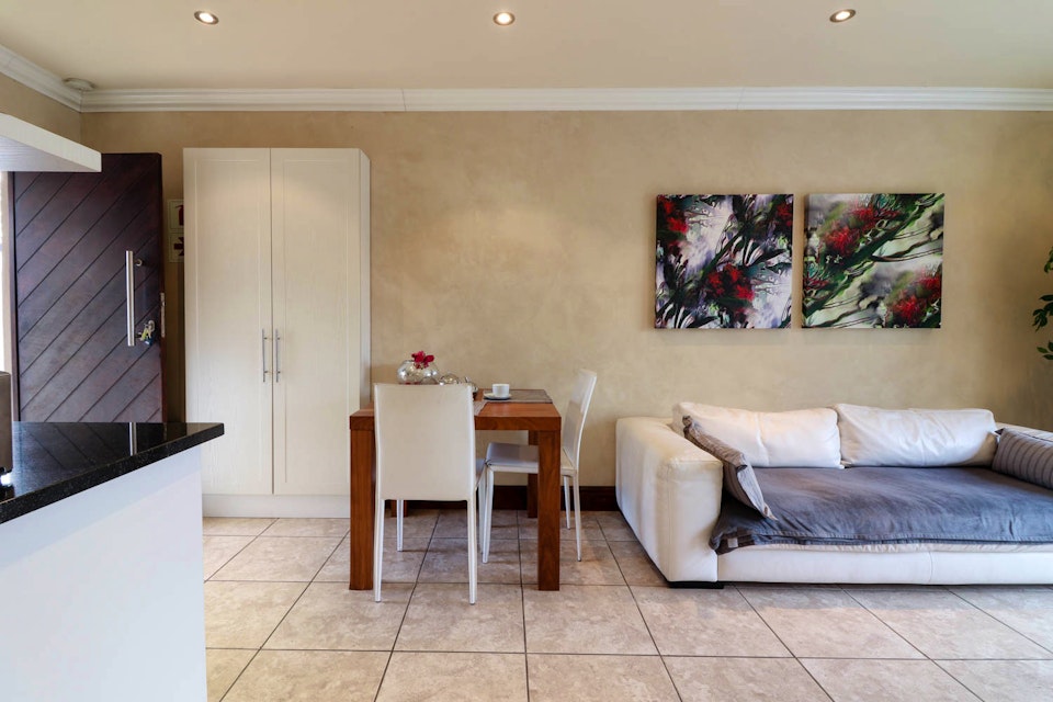 Bloubergstrand Accommodation at  | Viya