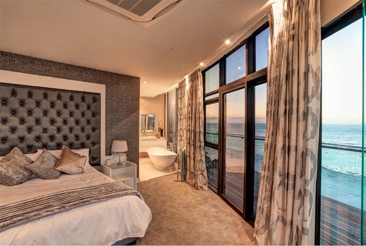 Cape Town Accommodation at Ocean View Penthouse | Viya