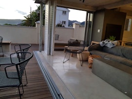 Hermanus Accommodation at Troon Beach Cottage | Viya