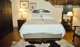 Kruger National Park South Accommodation at De Bruine Huis | Viya