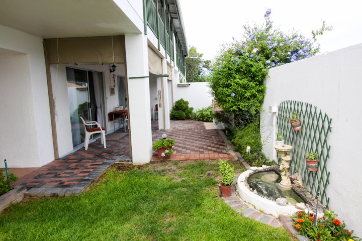 Cape Town Accommodation at Bea's Place | Viya