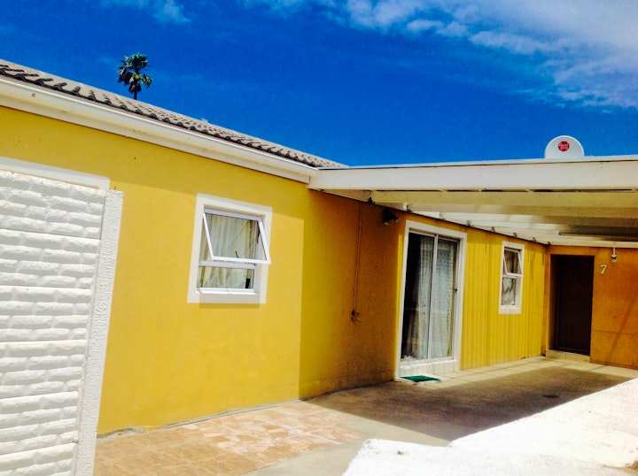 Cape Town Accommodation at Mowetu - Bakers Guest House | Viya