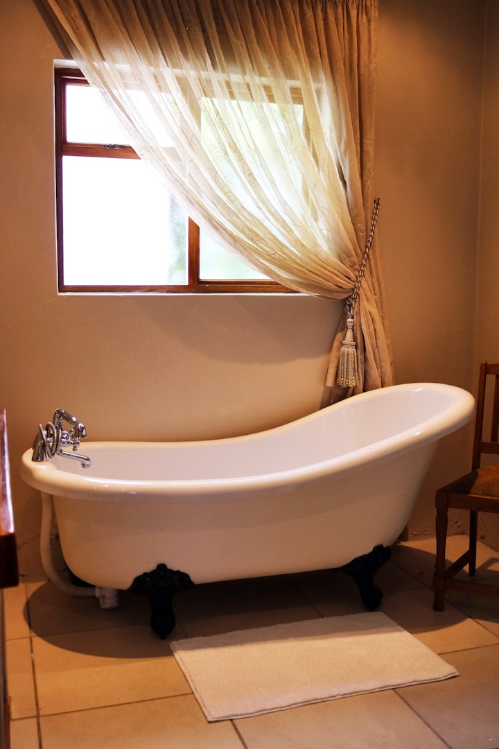 Cape Winelands Accommodation at Randrivier Guesthouse | Viya